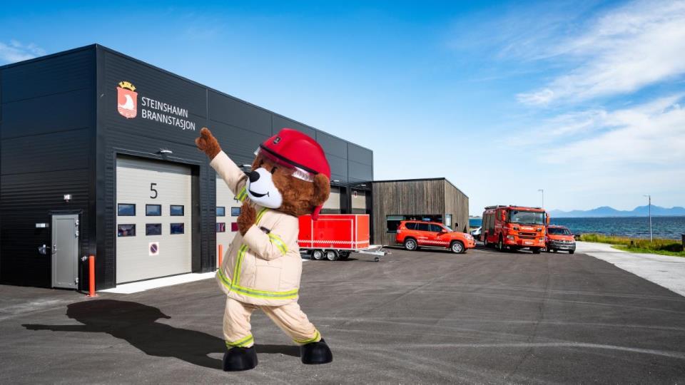 Lenke til artikkel: Vi søker brannmester til Steinshamn brannstasjon